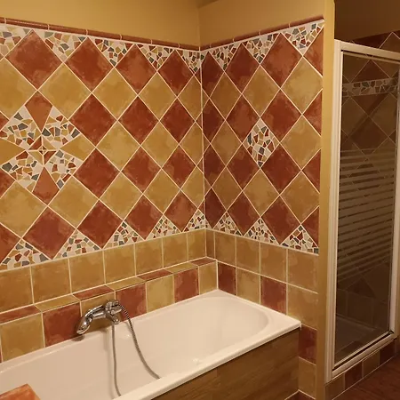 L'ours Des Corbieres - D'hotes 住宿加早餐酒店 3*