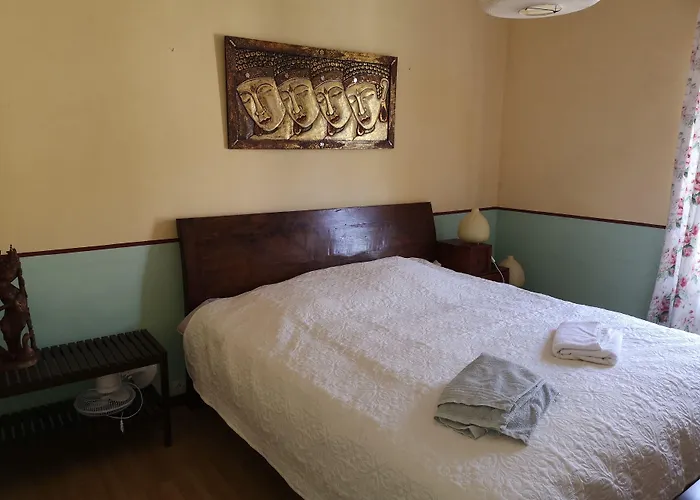 L'ours Des Corbières - D'hôtes Bed & Breakfast 3*